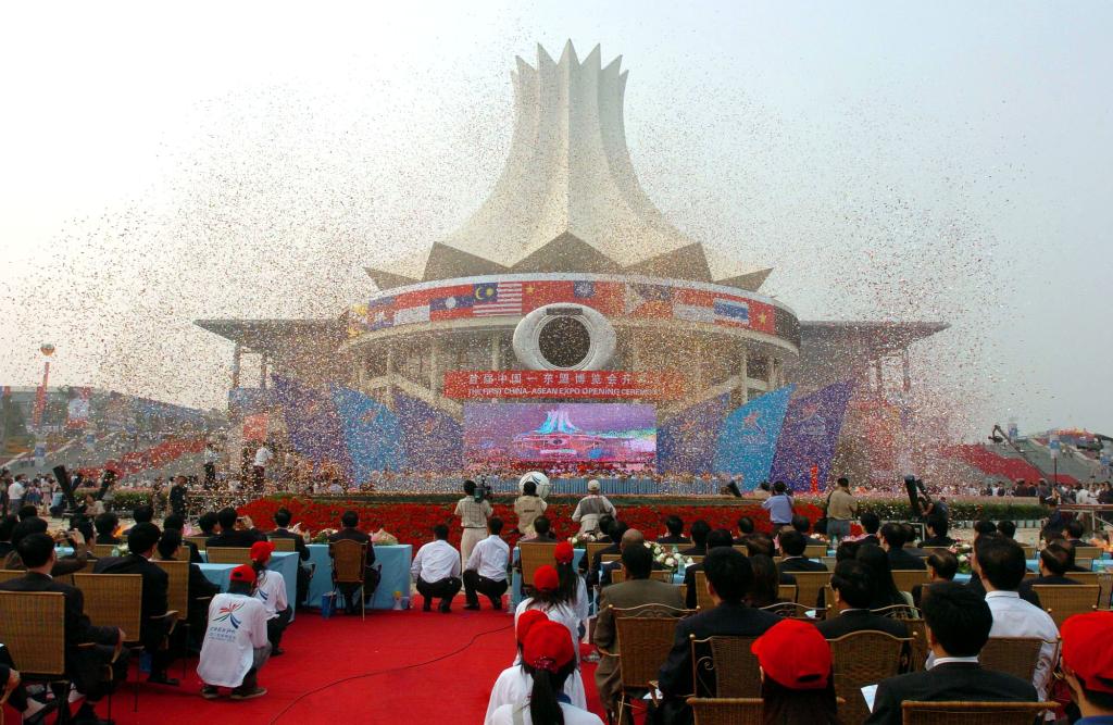 携手30年&mdash;&mdash;中国东盟合作硕果累累